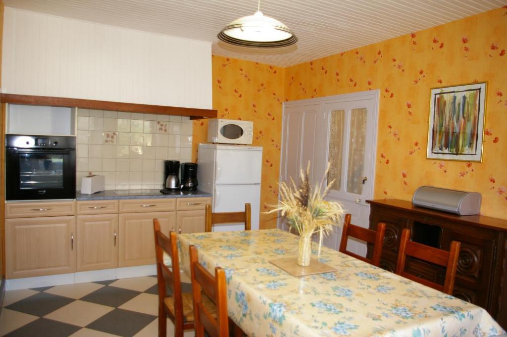 Gite Chez Jo Longchamp-sur-Aujon Exteriör bild